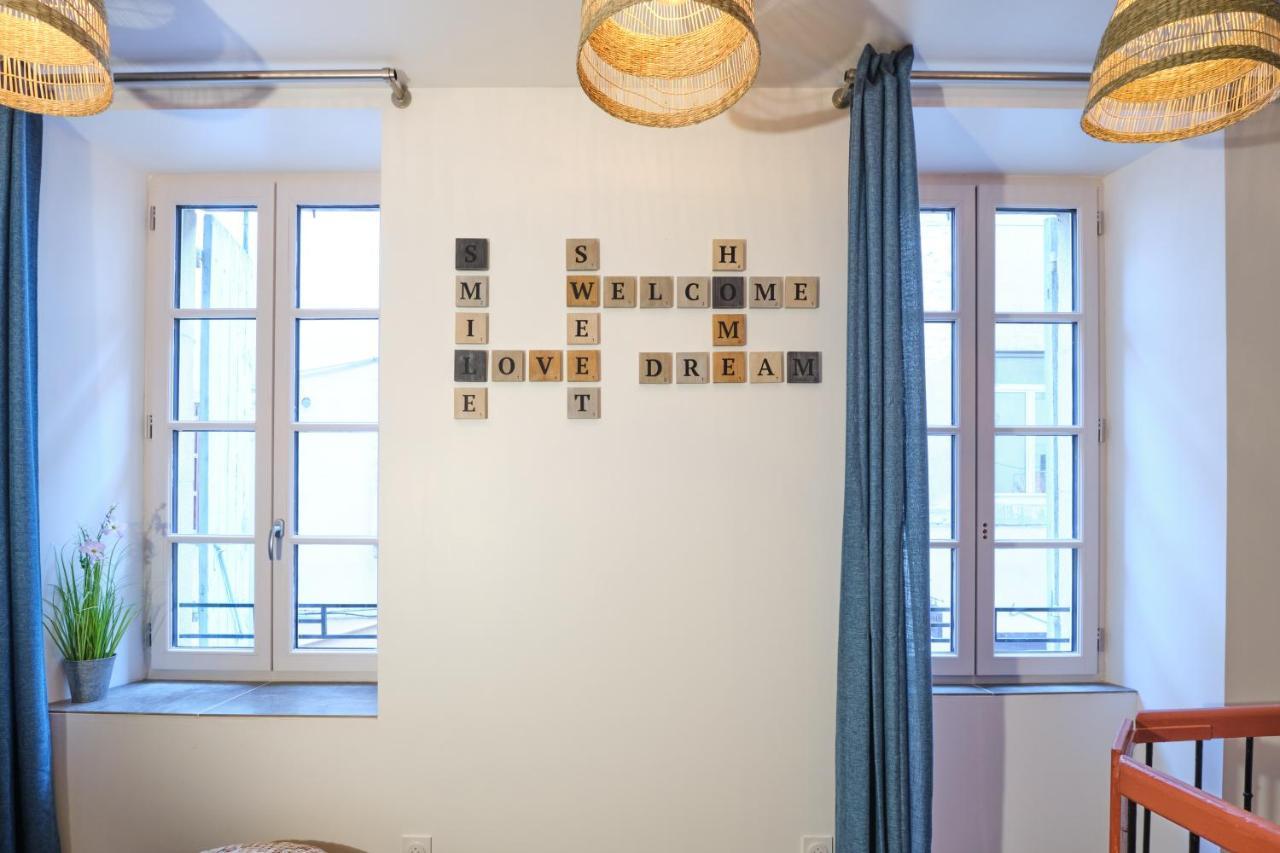 Place Carnot - Studio Tout Equipe Avec Jacuzzi Proche Toutes Commodites Carcassonne Exterior foto